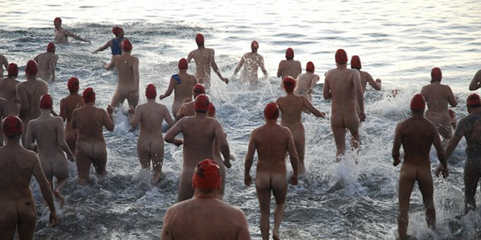 Do's and Don'ts of Skinny Dipping